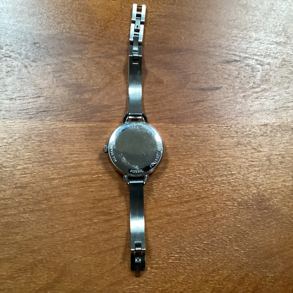 Fossil Crystal Pave White Dial Silver-tone Women’s Watch BQ 3162